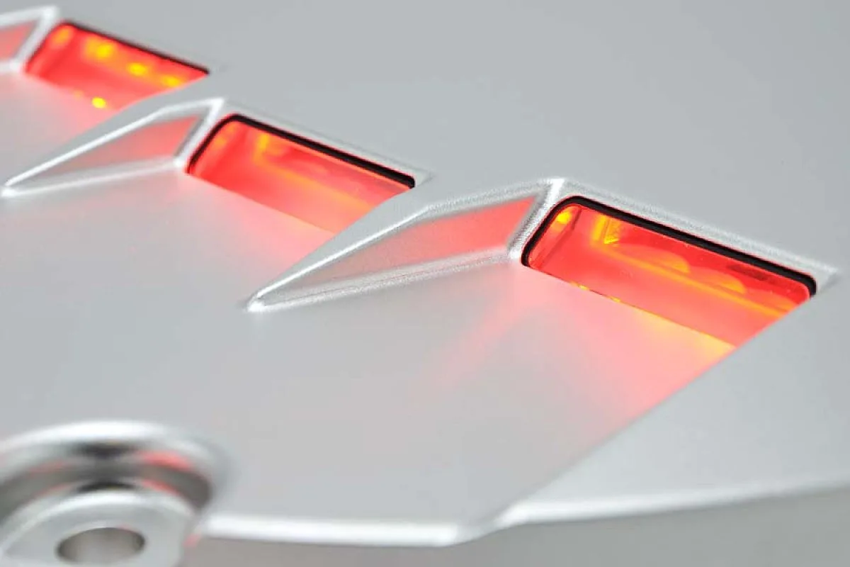 Inset Approach Side-Row Light (LED)